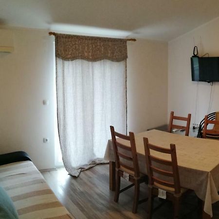 Apartments Sadina Skradin Buitenkant foto